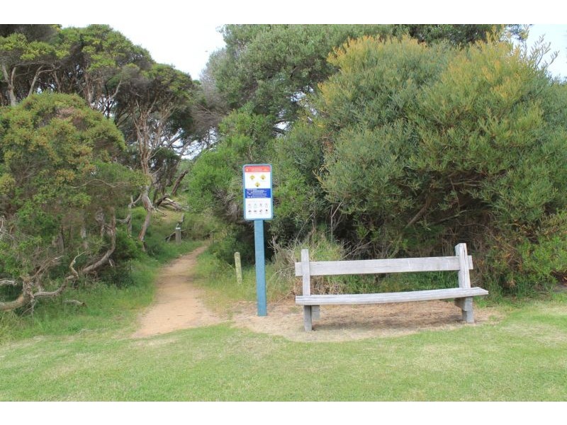 4 Southport Ave, Cape Woolamai VIC 3925
