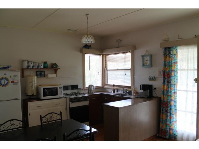 165 Church Street, Cowes VIC 3922