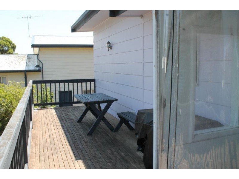 3 Caroline Ave, Cowes VIC 3922