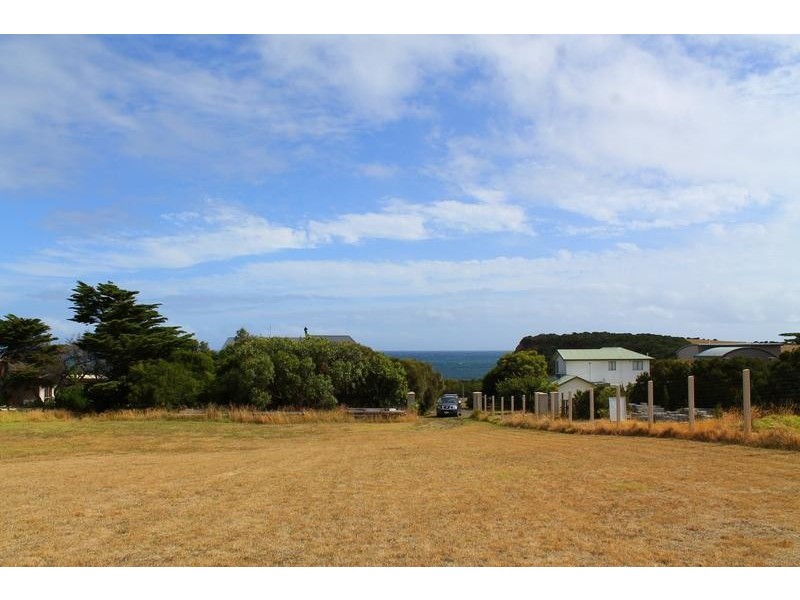 2 Rowena Road, Sunderland Bay VIC 3922