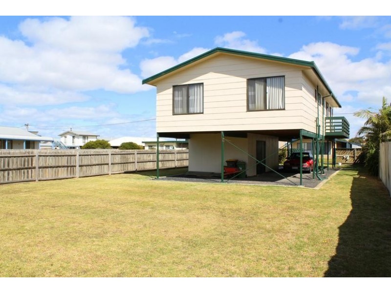 1 Anglers Road, Sunderland Bay VIC 3922