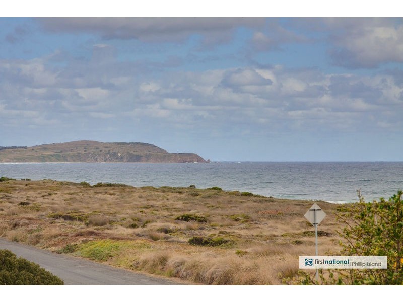 180 The Esplanade, Surf Beach VIC 3922