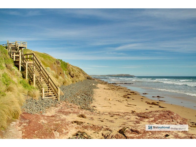 180 The Esplanade, Surf Beach VIC 3922