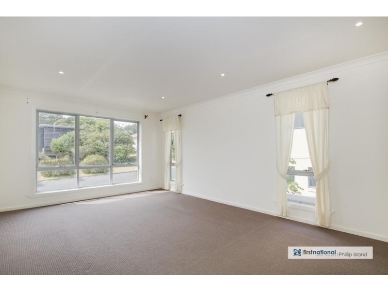73 Panorama Drive, San Remo VIC 3925