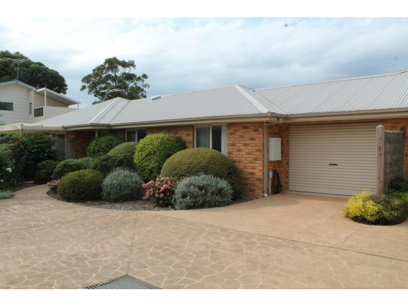 4/11 Fowler Grove, Newhaven VIC 3925