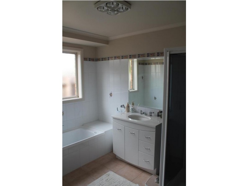 4/11 Fowler Grove, Newhaven VIC 3925