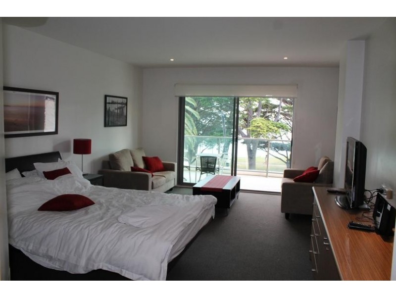 245/1 The Esplanade, Cowes VIC 3922