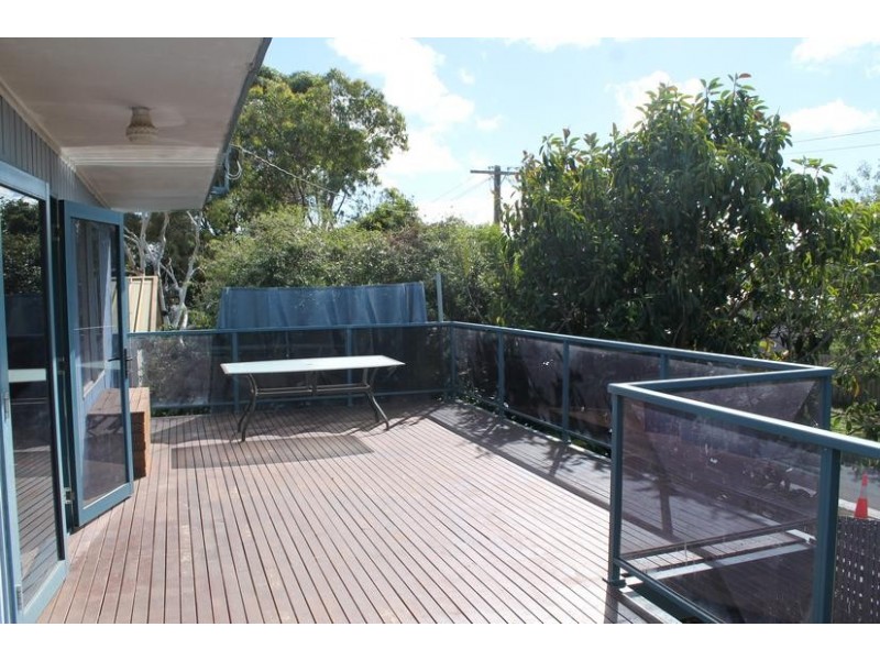 81 Churchill Drive, Cowes VIC 3922