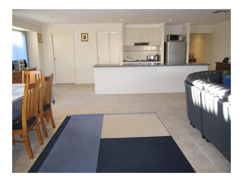 38 Katherine Circuit, Cowes VIC 3922