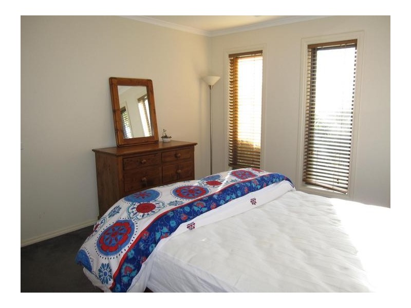 38 Katherine Circuit, Cowes VIC 3922