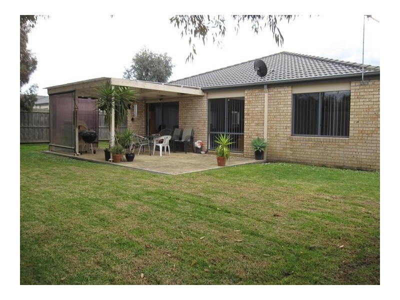 38 Katherine Circuit, Cowes VIC 3922