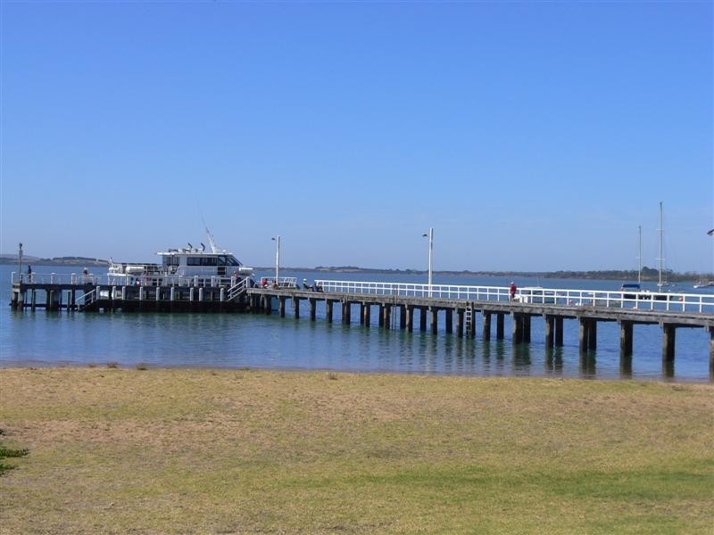 15a Beach Rd, Rhyll VIC 3923