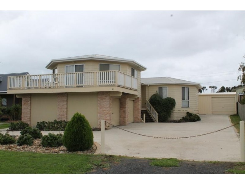 18 California Drive, Smiths Beach VIC 3922