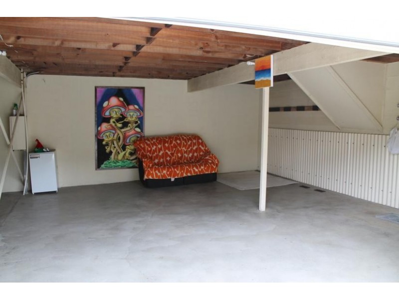 18 California Drive, Smiths Beach VIC 3922