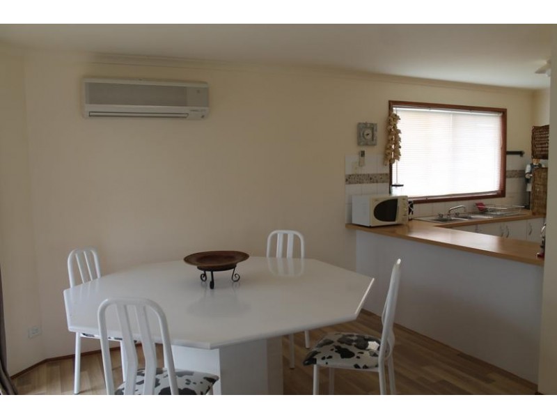 18 California Drive, Smiths Beach VIC 3922