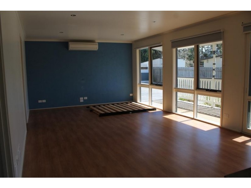 1/63 Dunsmore Road, Cowes VIC 3922