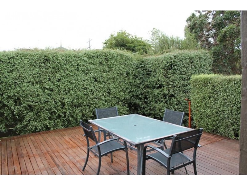 1/4 Highland Avenue, Cowes VIC 3922