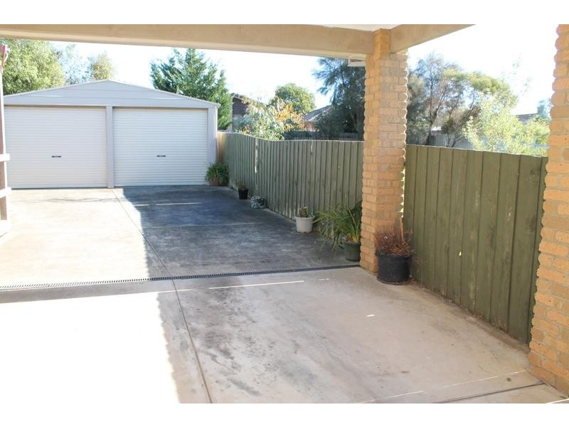 30 Birdwood Avenue, Cowes VIC 3922