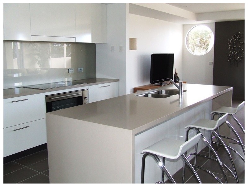 3/157 Marine Parade, San Remo VIC 3925