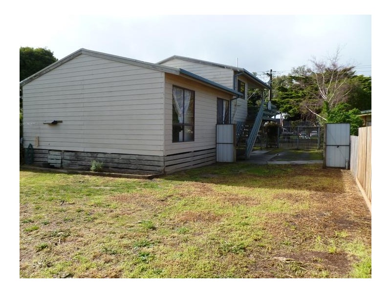 234 Thompson Avenue, Cowes VIC 3922