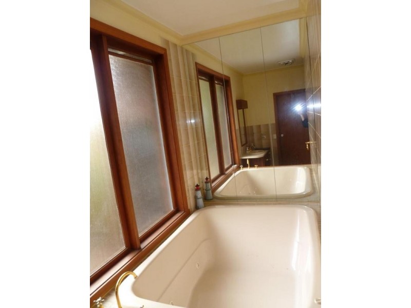 1 Gordon, Cowes VIC 3922