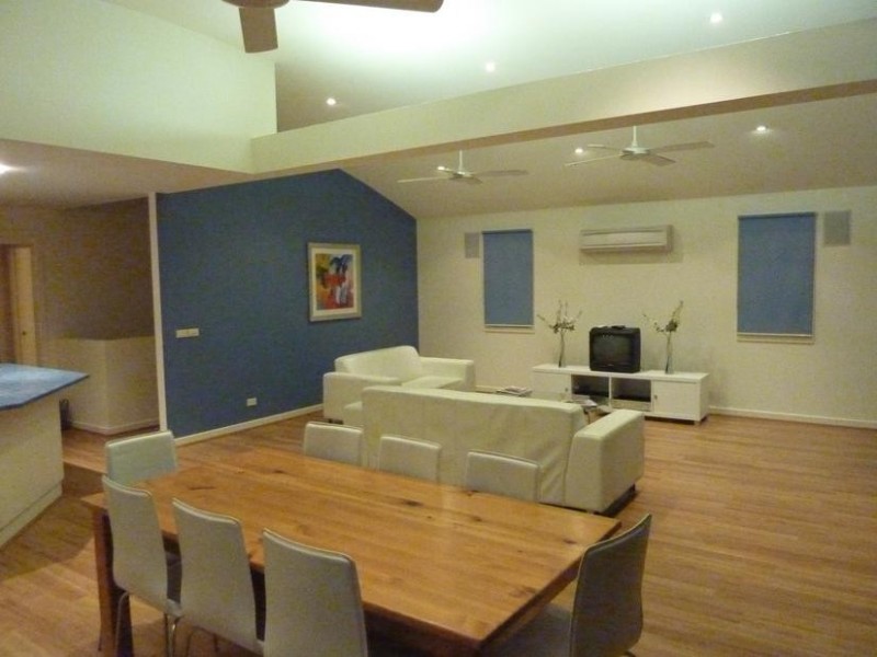 1 Panorama Drive, San Remo VIC 3925