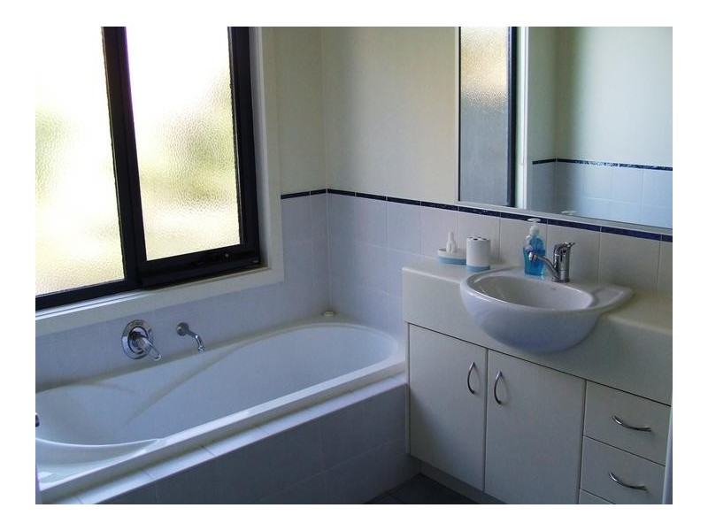 1 Panorama Drive, San Remo VIC 3925