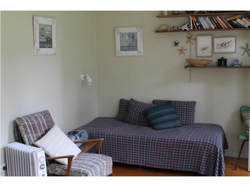 12 Silverleaves Avenue, Silverleaves VIC 3922