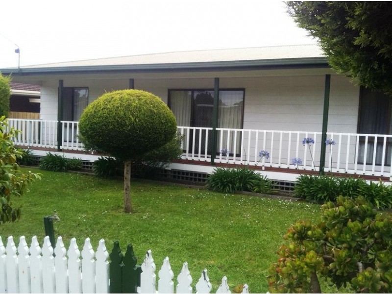 260 Settlement Road, Cowes VIC 3922