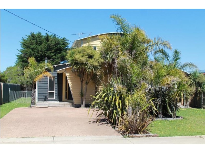 51 Phillip Island Road, Sunset Strip VIC 3922