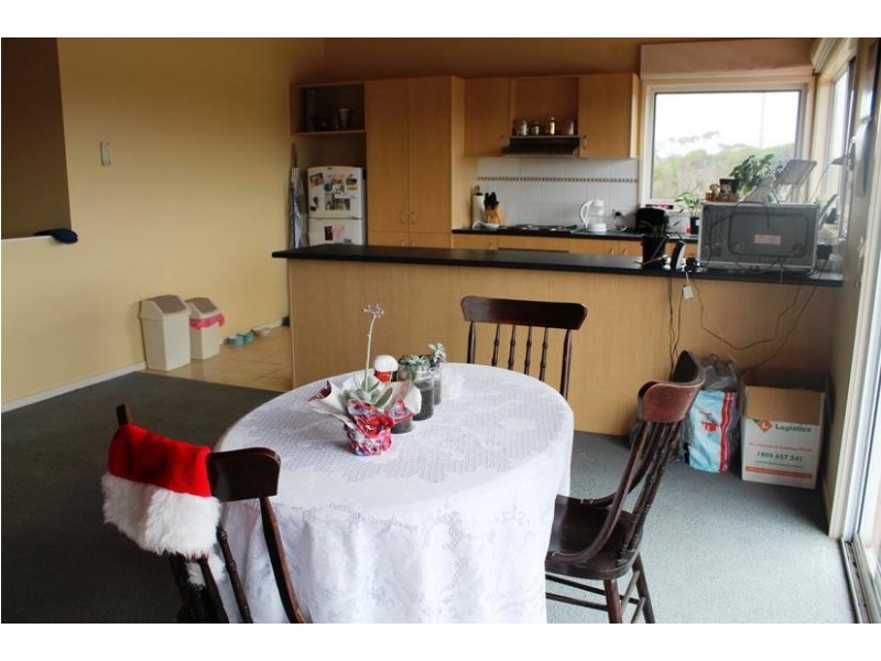 2 Sunderland Bay Road, Sunderland Bay VIC 3922
