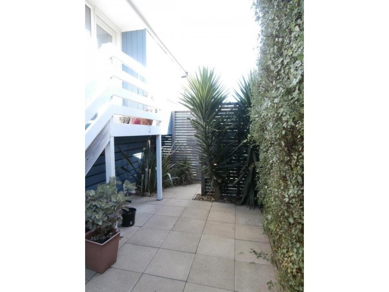 2 Sunderland Bay Road, Sunderland Bay VIC 3922