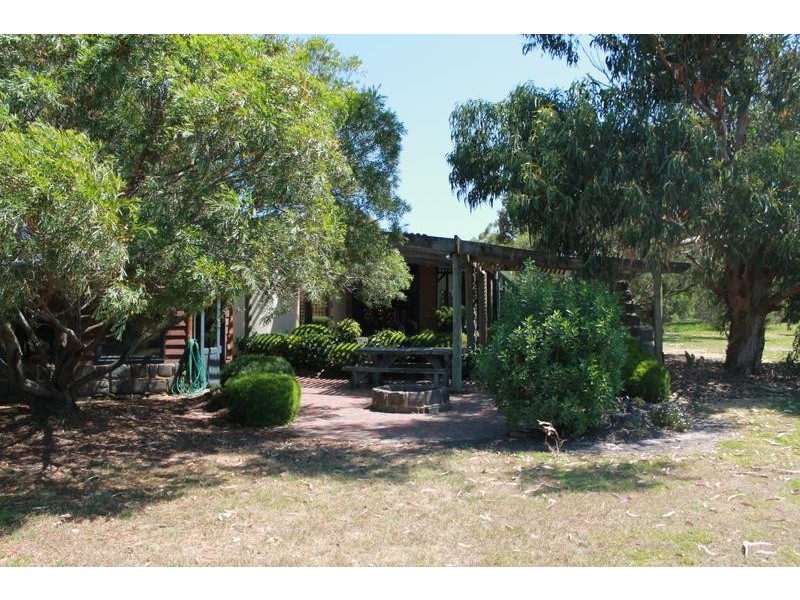 12 McHaffies Lane, Ventnor VIC 3922