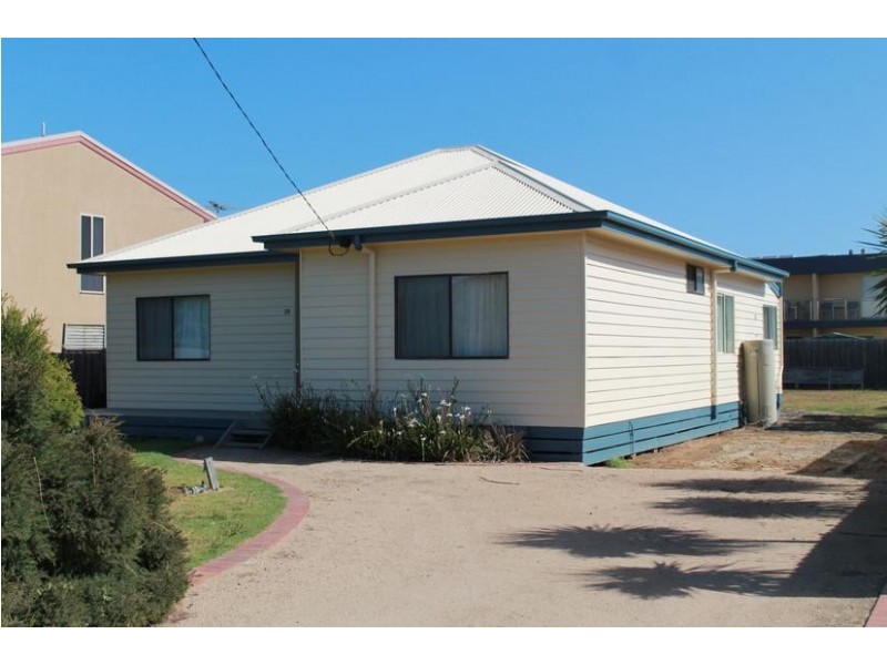 19 Seaview Drive, Surf Beach VIC 3922