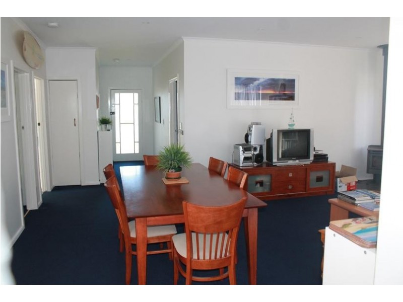 19 Seaview Drive, Surf Beach VIC 3922