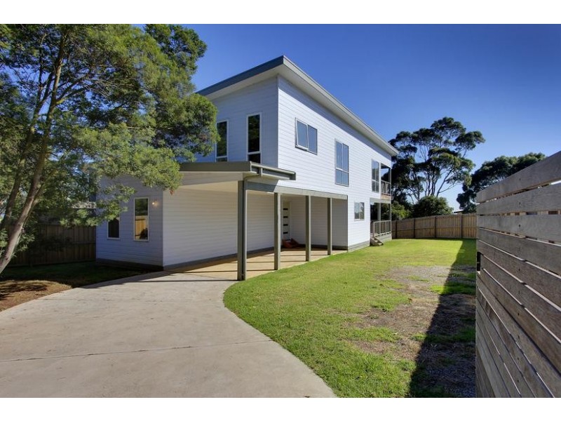 328a Church Street, Cowes VIC 3922