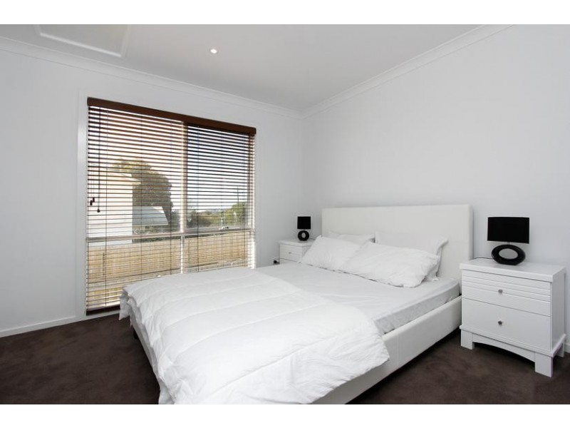 328a Church Street, Cowes VIC 3922