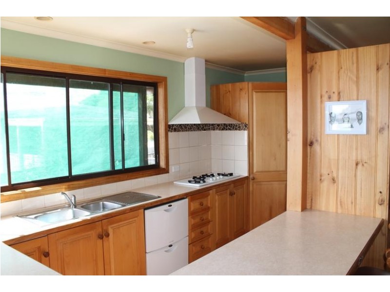 19 Terry Crescent, Wimbledon Heights VIC 3922