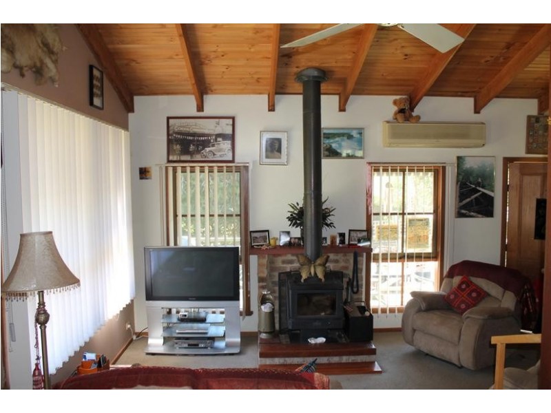 30 Terry Crescent, Wimbledon Heights VIC 3922