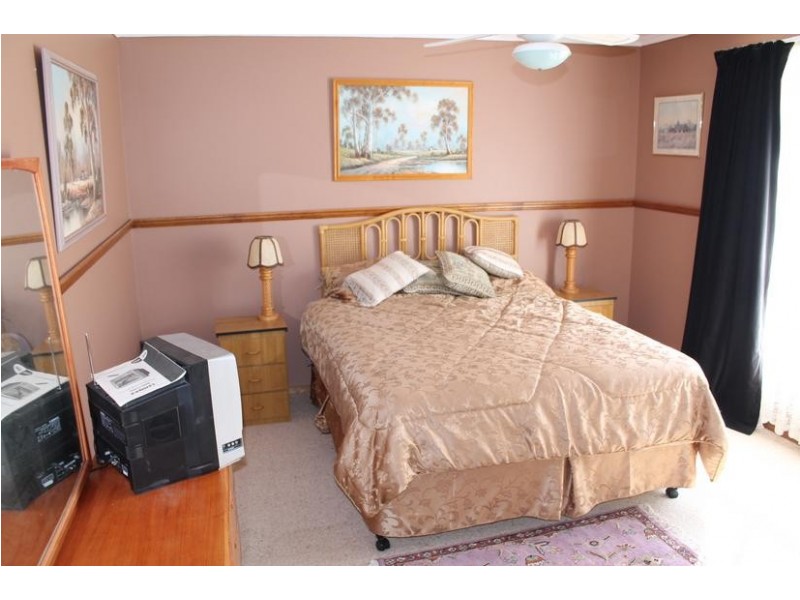 30 Terry Crescent, Wimbledon Heights VIC 3922