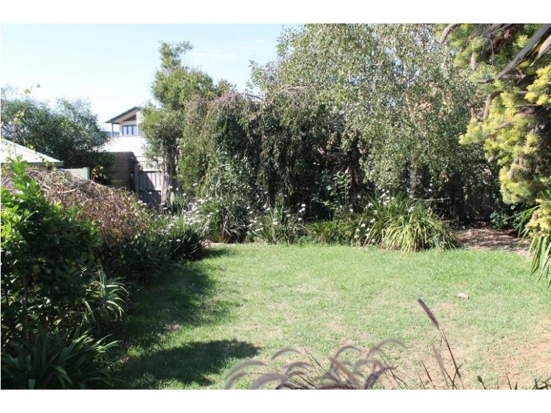 30 Terry Crescent, Wimbledon Heights VIC 3922