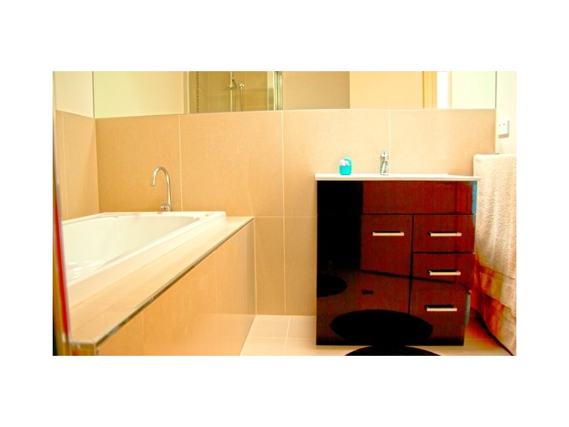 Settlement Road, Cowes VIC 3922