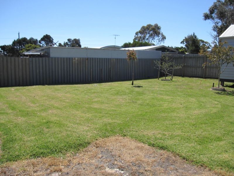 57 Plover Street, Cowes VIC 3922