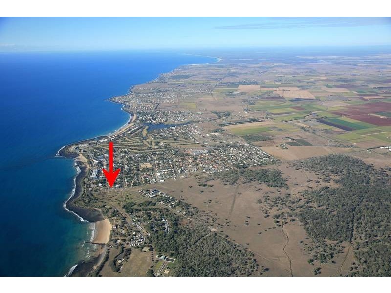 9 McCavanagh Street, Bargara QLD 4670