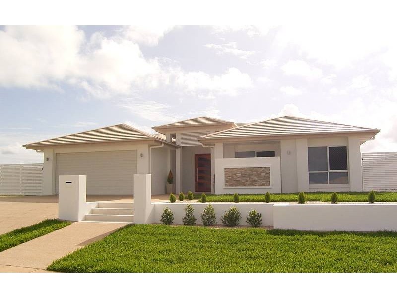 12 Panoramic Way, Bargara QLD 4670