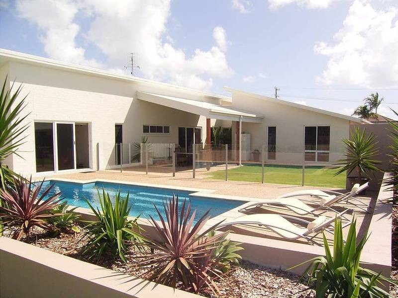 117 Davidson Street, Bargara QLD 4670