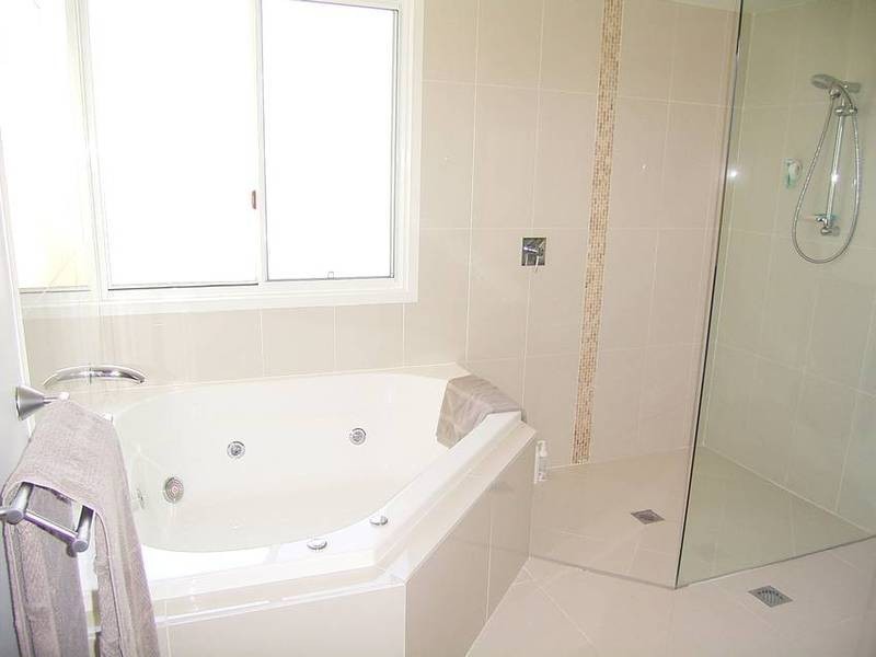 117 Davidson Street, Bargara QLD 4670