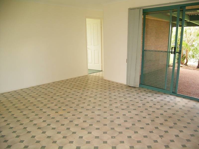 5 Blake Close, Coral Cove QLD 4670