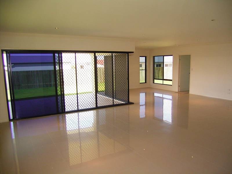 4 Chantilly St, Bargara QLD 4670