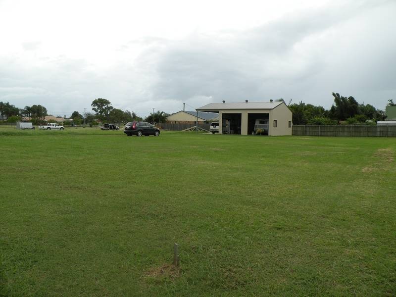 9 Neptune St, Burnett Heads QLD 4670